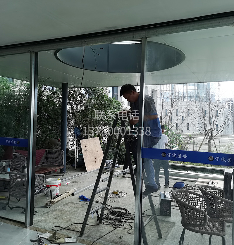 安裝自動(dòng)門(mén)